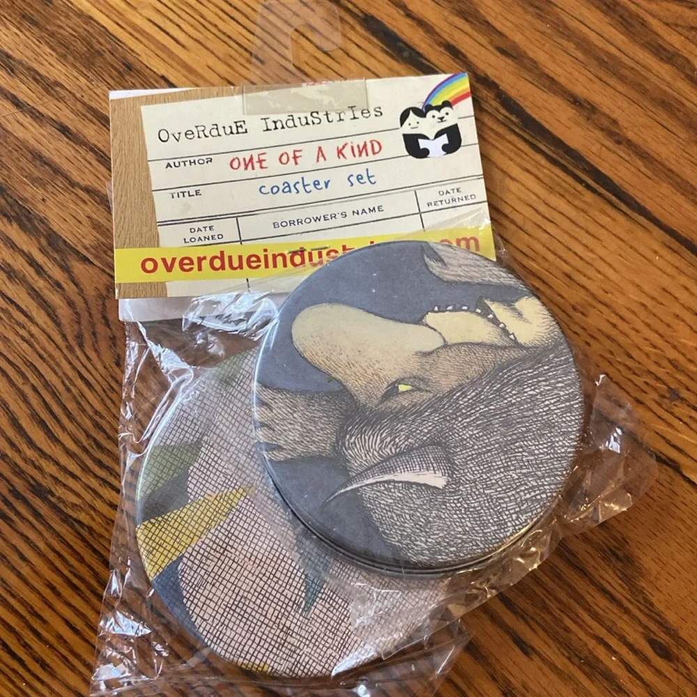 Vintage Book Coaster Set of 4 - Picture 2 of 2